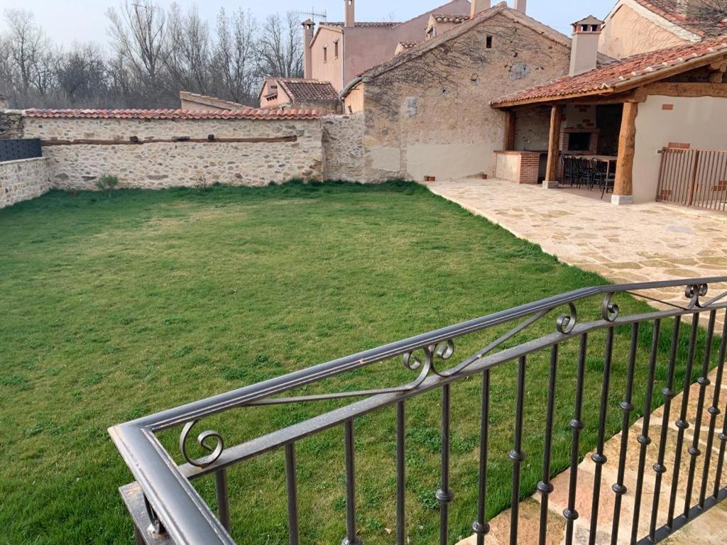 Los Arenales De Arcones Colladillo エクステリア 写真